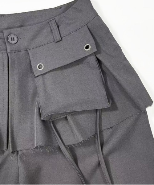 フラップ&ストラップデザインレイヤードスカートワイドパンツ