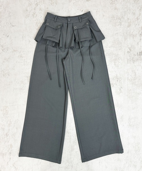 FOLLOWIN(フォロウィン)の「【3color 】フラップ&ストラップデザインレイヤードスカートワイドパンツ(スラックス・レディース・グレー/ブラック/ベージュ・SMALL/MEDIUM/LARGE)」の10枚目の写真