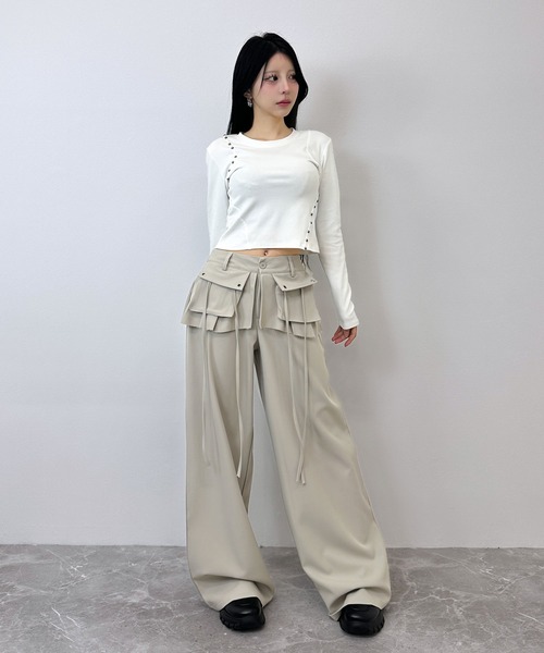 FOLLOWIN(フォロウィン)の「【3color 】フラップ&ストラップデザインレイヤードスカートワイドパンツ(スラックス・レディース・グレー/ブラック/ベージュ・SMALL/MEDIUM/LARGE)」の21枚目の写真