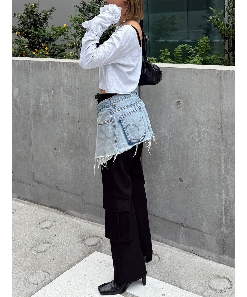 ELCHELE(エルチェレ)の「LOW WAIST CARGO PANTS(カーゴパンツ・レディース・ブラック/オリーブ/パープル・36/38)」の5枚目の写真