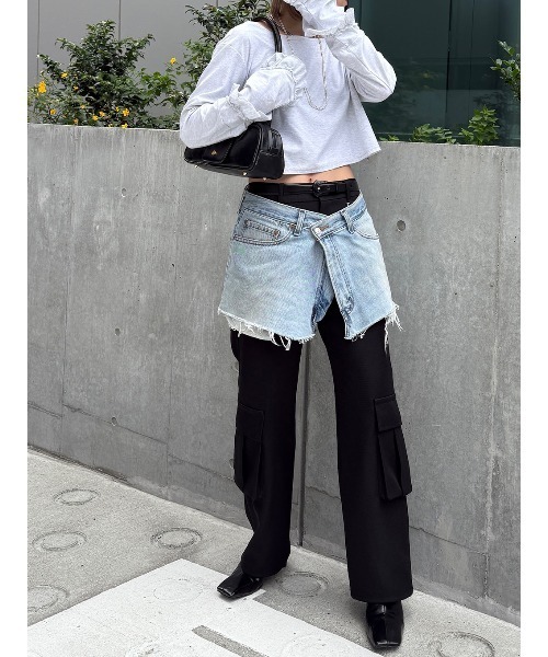 ELCHELE(エルチェレ)の「LOW WAIST CARGO PANTS(カーゴパンツ・レディース・ブラック/オリーブ/パープル・36/38)」の6枚目の写真