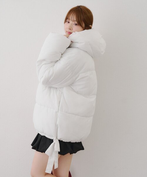 Another Branch olive des olive（アナザーブランチオリーブデオリーブ）の「2WAYリボン中綿ミドル丈ブルゾン（ブルゾン・レディース・オフホワイト/ブラック/サックスブルー・FREE）」の12枚目の写真