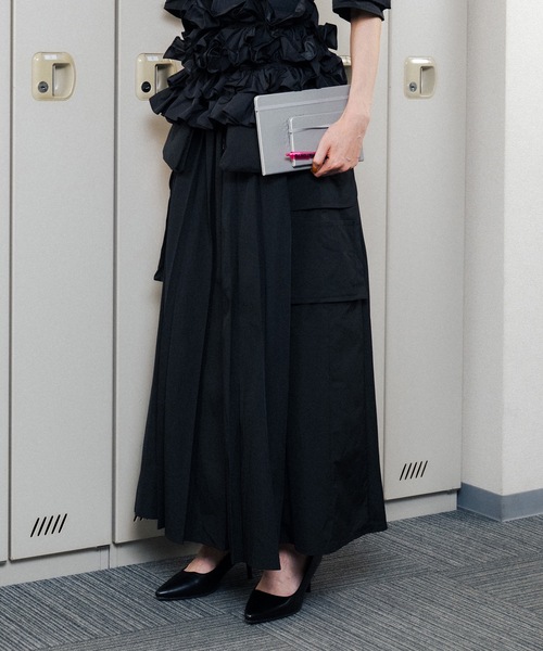 2WAY MULTIPOCKET PLEATS SKIRT
