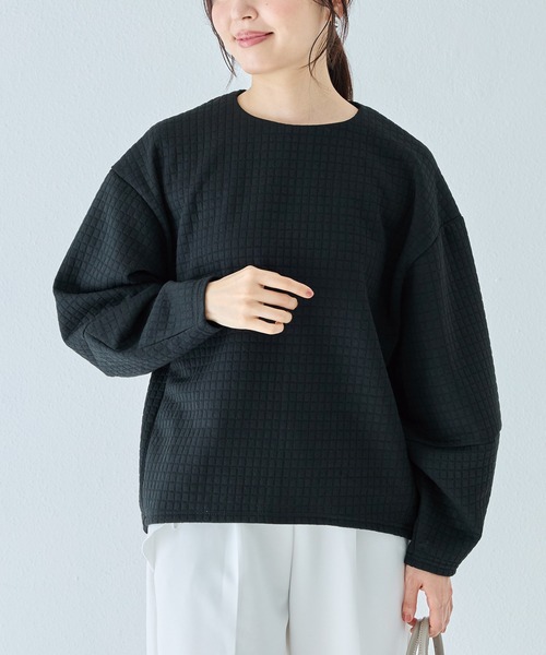 INCEDE（インシード）の「バックジップ キルトドルマンプルオーバー（Tシャツ/カットソー・レディース・チャコールグレー/ブラック・M/L/LL）」の2枚目の写真