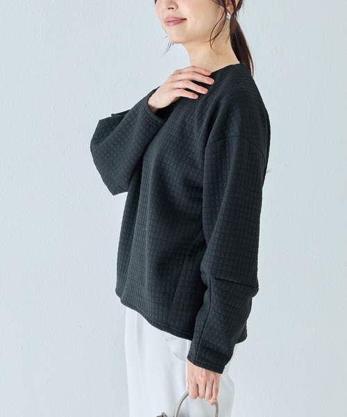 INCEDE（インシード）の「バックジップ キルトドルマンプルオーバー（Tシャツ/カットソー・レディース・チャコールグレー/ブラック・M/L/LL）」の17枚目の写真