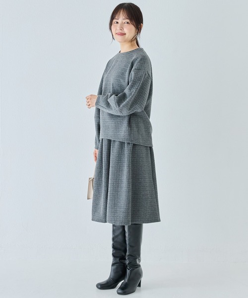 INCEDE（インシード）の「バックジップ キルトドルマンプルオーバー（Tシャツ/カットソー・レディース・チャコールグレー/ブラック・M/L/LL）」の5枚目の写真