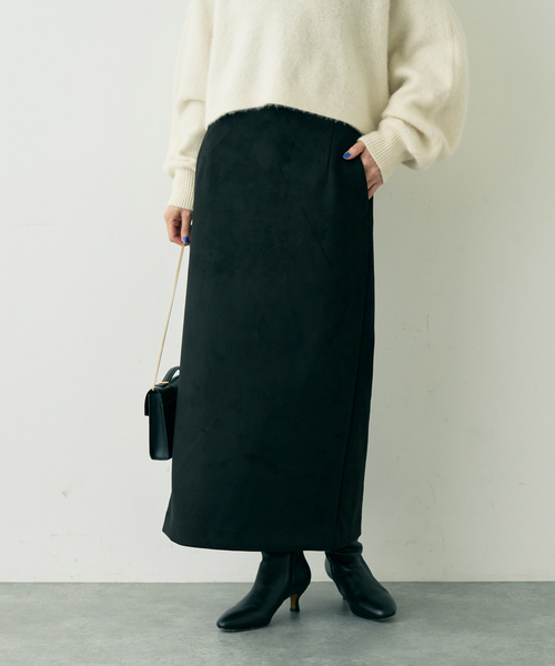 Rouge vif Anna（ルージュヴィフアンナ）の「フェイクスウェードストレッチタイトスカート/ナロースカート（スカート・レディース・モカ/ブラック・36/38）」の8枚目の写真