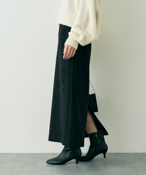 Rouge vif Anna（ルージュヴィフアンナ）の「フェイクスウェードストレッチタイトスカート/ナロースカート（スカート・レディース・モカ/ブラック・36/38）」の9枚目の写真