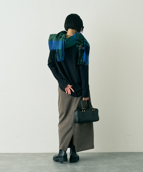 Rouge vif Anna（ルージュヴィフアンナ）の「フェイクスウェードストレッチタイトスカート/ナロースカート（スカート・レディース・モカ/ブラック・36/38）」の15枚目の写真