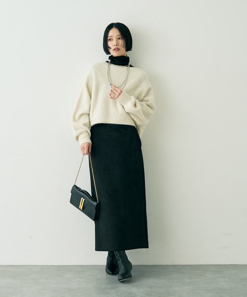 Rouge vif Anna（ルージュヴィフアンナ）の「フェイクスウェードストレッチタイトスカート/ナロースカート（スカート・レディース・モカ/ブラック・36/38）」の17枚目の写真