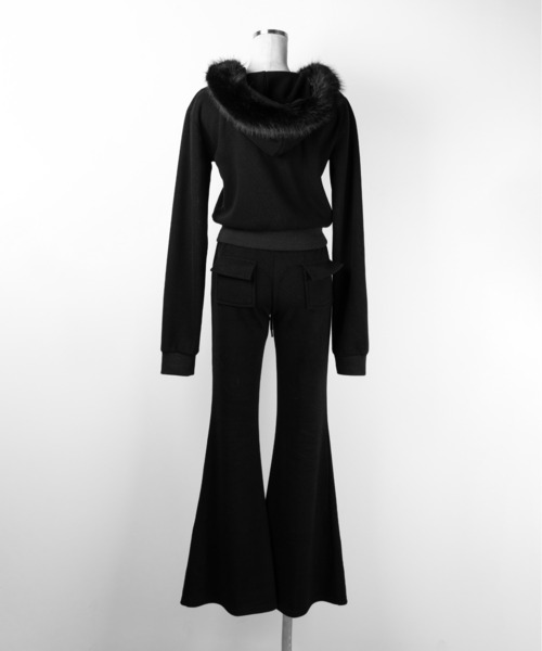 セットアップ 】ファーフードショートパーカー＆スウェットフレア