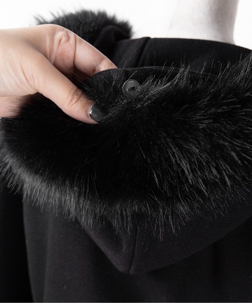 セットアップ 】ファーフードショートパーカー＆スウェットフレア