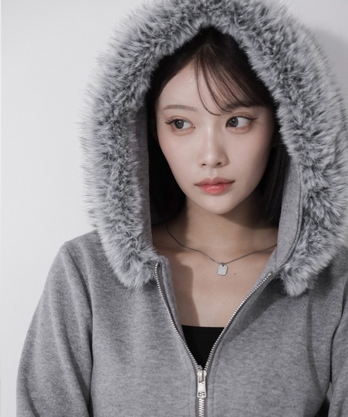 セットアップ 】ファーフードショートパーカー＆スウェットフレア