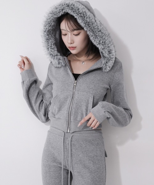 セットアップ 】ファーフードショートパーカー＆スウェットフレア