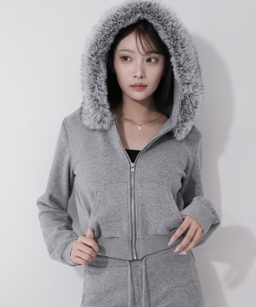 セットアップ 】ファーフードショートパーカー＆スウェットフレア