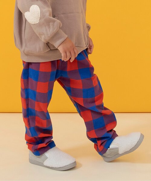 BREEZE（ブリーズ）の「【裏起毛】あったかシェフパンツ_ジュニア対応（その他パンツ・キッズ・ブルー/オフホワイト/ブラック/ブラウン/グリーン/レッド/ライトインディゴブルー/キナリ/ストライプ・80/90/100/110/120/130/140）」の6枚目の写真