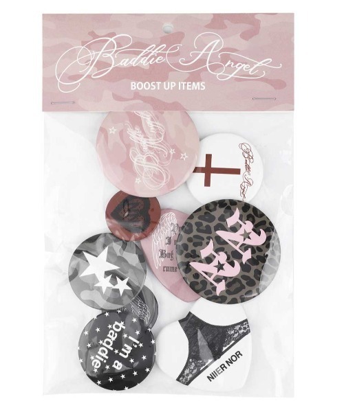 NIIER NOR(ニアノア)のA'GEM/9 × .kom 『NIIER NOR/ニアノア』 BADDIE ANGEL PIN BUTTON SET/ピンボタン バッジセット(バッジ)
