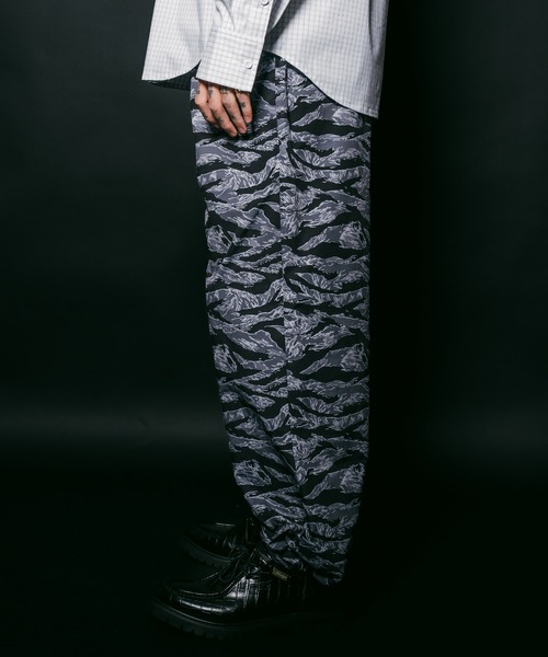Subciety（サブサエティ）の「Patterned pants（その他パンツ・メンズ・A/B/C・MEDIUM/LARGE/X-LARGE/SMALL）」の14枚目の写真