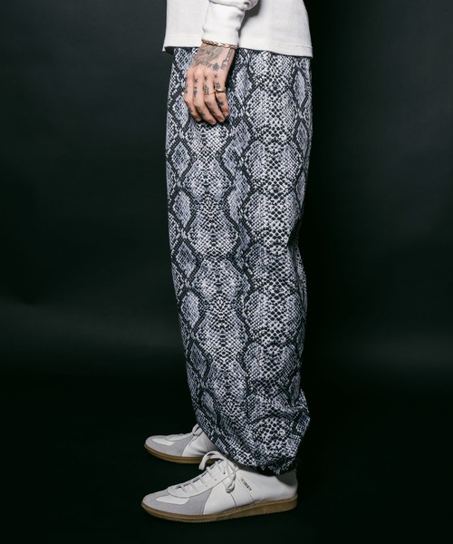 Subciety（サブサエティ）の「Patterned pants（その他パンツ・メンズ・A/B/C・MEDIUM/LARGE/X-LARGE/SMALL）」の13枚目の写真