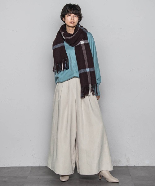 MAYSON GREY（メイソングレイ）の「スウェードライクキュロットパンツ≪手洗い可能≫（その他パンツ・レディース・オフホワイト/ブラック/チャコールグレー/ブラウン・M/S）」の10枚目の写真