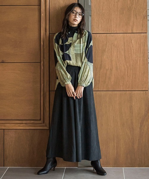 MAYSON GREY（メイソングレイ）の「スウェードライクキュロットパンツ≪手洗い可能≫（その他パンツ・レディース・オフホワイト/ブラック/チャコールグレー/ブラウン・M/S）」の22枚目の写真