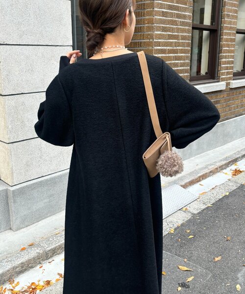 DouDou（ドゥドゥ）の「【インフルエンサー SAKURA企画】イタリアンエアリーワンピース（ワンピース・レディース・チャコールグレー/ライトベージュ/ネイビー/ブラック/グレー・TM/FREE）」の20枚目の写真