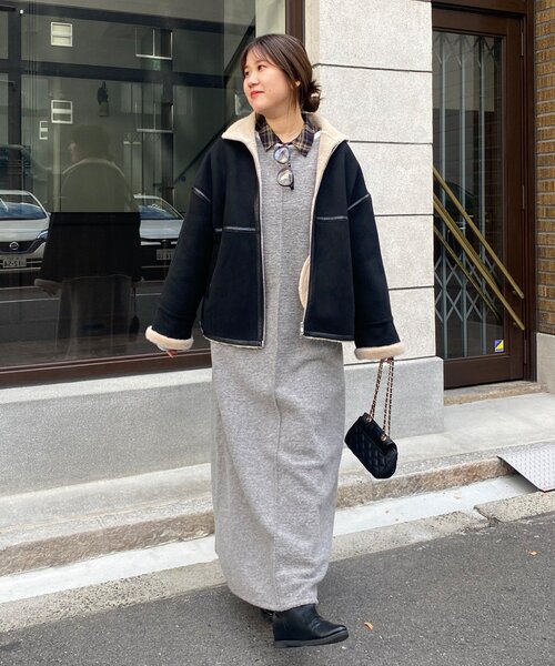 DouDou（ドゥドゥ）の「【インフルエンサー SAKURA企画】イタリアンエアリーワンピース（ワンピース・レディース・チャコールグレー/ライトベージュ/ネイビー/ブラック/グレー・TM/FREE）」の21枚目の写真