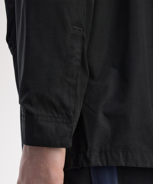 FRED PERRY(フレッドペリー)の「Raglan Utility Overshirt/ラグランユーティリティーオーバーシャツ(シャツ/ブラウス・メンズ・ブラック/カーキ・M/L)」の16枚目の写真