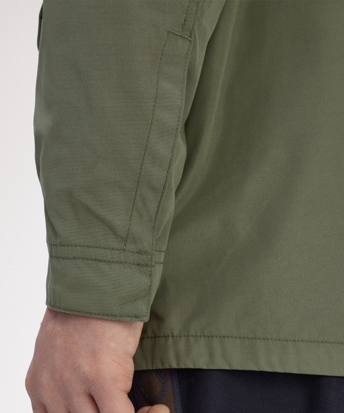 FRED PERRY(フレッドペリー)の「Raglan Utility Overshirt/ラグランユーティリティーオーバーシャツ(シャツ/ブラウス・メンズ・ブラック/カーキ・M/L)」の18枚目の写真