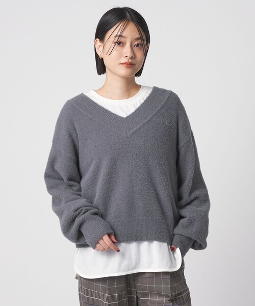 A DAY IN THE LIFE UNITED ARROWS(アデイインザライフユナイテッドアローズ)の「フワフワ Vネックニット <A DAY IN THE LIFE(ニット/セーター・レディース・コバルトブルー/ダークグレー/ライトピンク・FREE)」の1枚目の写真