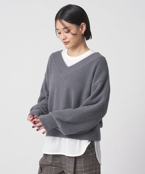 A DAY IN THE LIFE UNITED ARROWS(アデイインザライフユナイテッドアローズ)の「フワフワ Vネックニット <A DAY IN THE LIFE(ニット/セーター・レディース・コバルトブルー/ダークグレー/ライトピンク・FREE)」の4枚目の写真