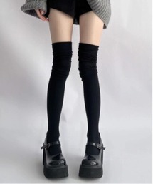 Vini（ヴィニ）の「ルーズシルエット ニーハイソックス（ソックス/靴下）」