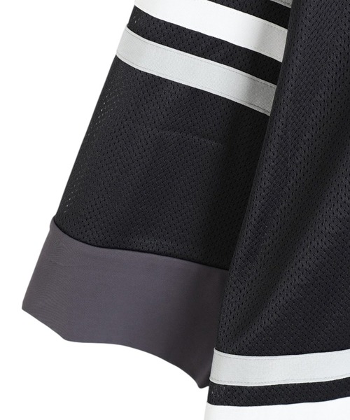 CMF OUTDOOR GARMENT（シーエムエフアウトドアガーメント）の「CMF OUTDOOR GARMENT / シーエムエフ アウトドア ガーメント：HOCKEY TEE：CMF2501-C05J[AST]（Tシャツ/カットソー・メンズ・ブラック・M/L）」の3枚目の写真