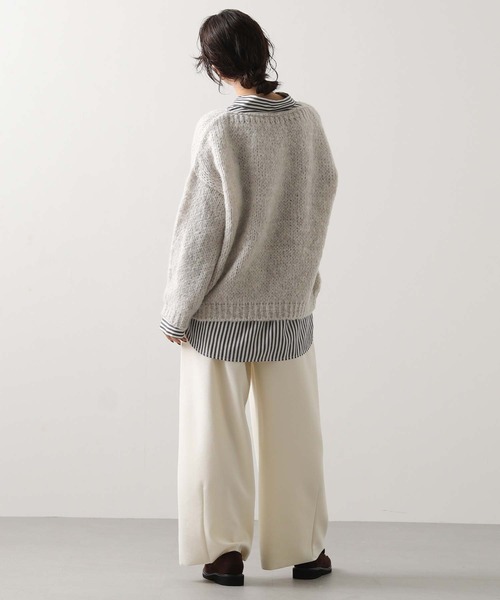 Gready Brilliant(グレディブリリアン)の「BASICシャツ(シャツ/ブラウス・レディース・ブラック×ホワイト/ベージュ系/サックスブルー・38)」の10枚目の写真