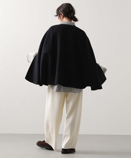 Gready Brilliant(グレディブリリアン)の「BASICシャツ(シャツ/ブラウス・レディース・ブラック×ホワイト/ベージュ系/サックスブルー・38)」の13枚目の写真