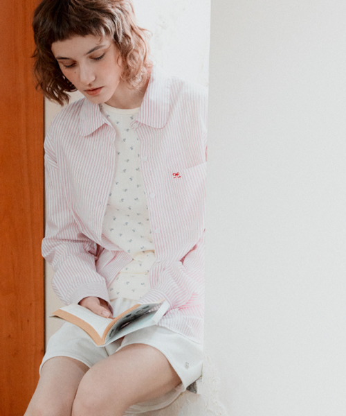 RONRON（ロンロン）の「FLORAL LONG SLEEVE CREAM PURPLE FLOWER（Tシャツ/カットソー・レディース・その他・FREE）」の4枚目の写真