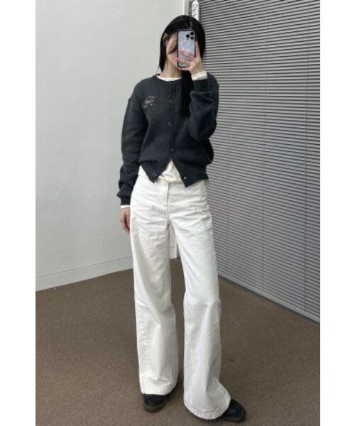 RONRON（ロンロン）の「FLORAL LONG SLEEVE CREAM PURPLE FLOWER（Tシャツ/カットソー・レディース・その他・FREE）」の5枚目の写真