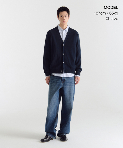 MUSINSA STANDARD（ムシンサスタンダード）の「コットンテンセルエッセンシャルカーディガン[ネイビー]（カーディガン/ボレロ・メンズ・その他・SMALL/MEDIUM/LARGE/X-LARGE/XX-LARGE）」の2枚目の写真
