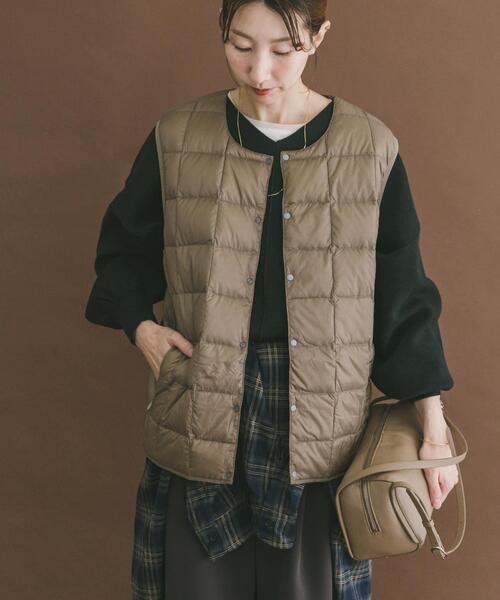 TAION（タイオン）の「TAION　CrewNeck Button Down Vest（ダウンベスト・メンズ・チャコールグレー/カーキ/ブラック/ダークブラウン/ネイビー・LARGE/X-LARGE/MEDIUM）」の9枚目の写真