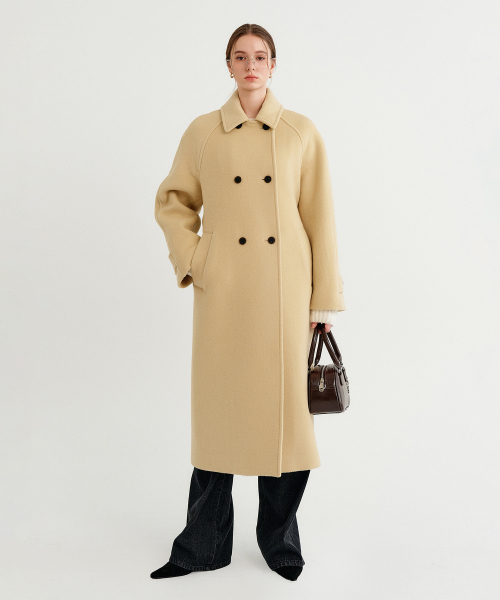 LOOKAST(ルックキャスト)の「アートレイン カシドダブルコート_バター / ATREIN CASH DOUBLE COAT_BUTTER(チェスターコート・レディース・ライトイエロー・FREE)」の1枚目の写真