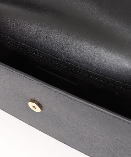 MICHAEL KORS（マイケルコース）の「GREENWICH MD FLAP SHLDR ショルダーバッグ（ショルダーバッグ・レディース・ブラック・FREE）」の4枚目の写真