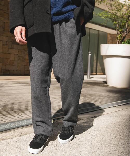 URBAN RESEARCH DOORS（アーバンリサーチドアーズ）の「ウール混ヘリンボーンイージートラウザー（その他パンツ・メンズ・ブラウン/ブラック・MEDIUM/LARGE）」の17枚目の写真