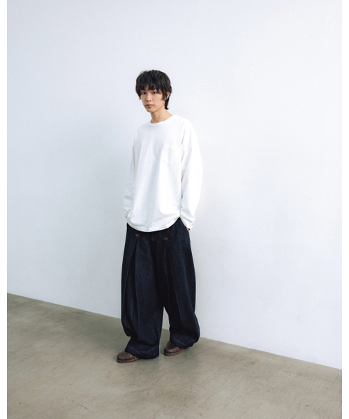 ANGLAN（アングラン）の「Long Tuck Wing Balloon Denim Pants - Indigo（デニムパンツ・メンズ・その他・FREE）」の7枚目の写真