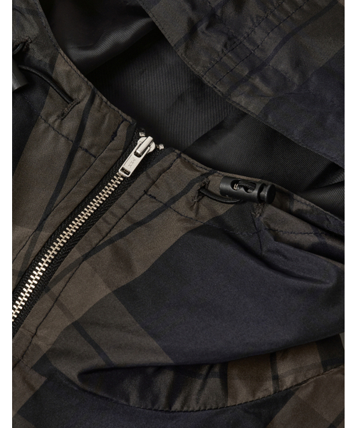 LORES(ロアス)の「Shadow Plaid Jacket - Black(ナイロンジャケット・レディース・その他・LARGE/MEDIUM/SMALL)」の4枚目の写真