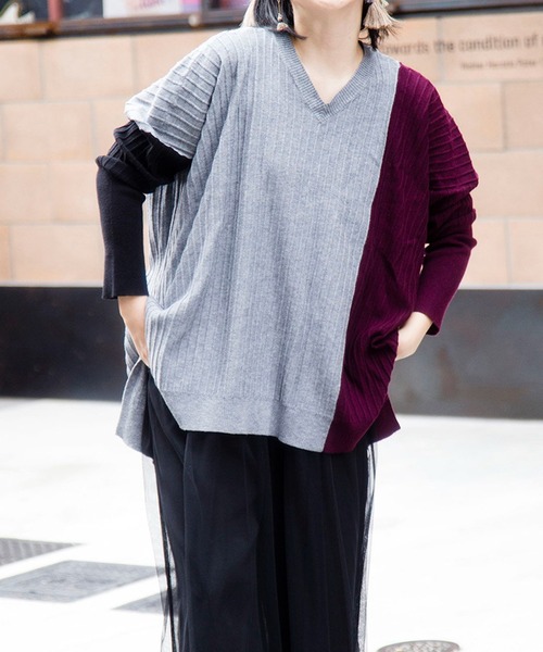 OSMOSIS(オズモーシス)の「切替ニットプルオーバー(ニット/セーター・レディース・ブラック/グリーン/グレー・ONE SIZE)」の2枚目の写真