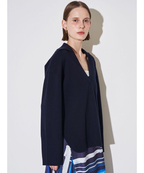 ELENDEEK（エレンディーク）の「スキッパ―オーバーニット（ニット/セーター・レディース・オフホワイト/イエロー/ネイビー・FREE）」の12枚目の写真