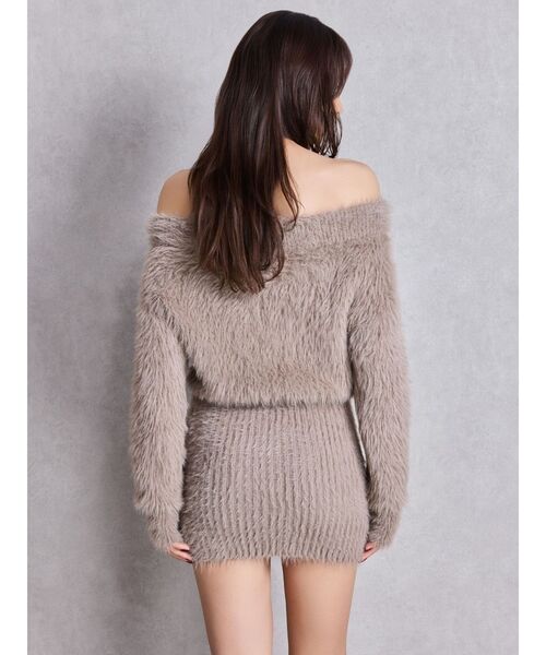 GYDA（ジェイダ）の「オフショルデザインシャギーニットワンピース（ワンピース・レディース・ベージュ/ブラック/オフホワイト・FREE）」の19枚目の写真