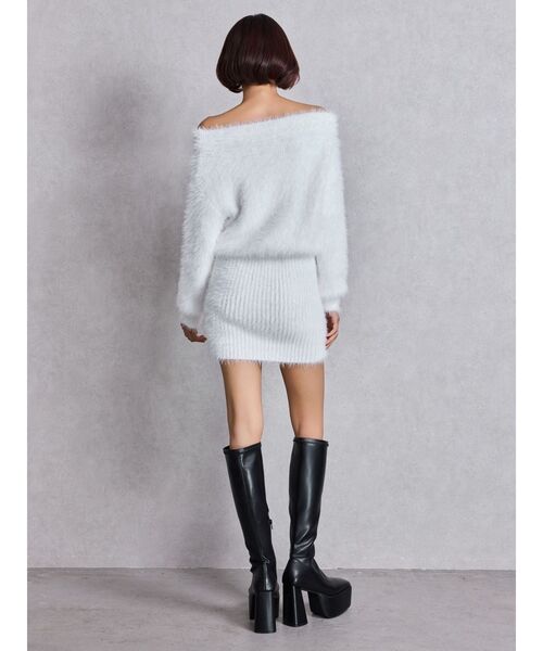 GYDA（ジェイダ）の「オフショルデザインシャギーニットワンピース（ワンピース・レディース・ベージュ/ブラック/オフホワイト・FREE）」の5枚目の写真