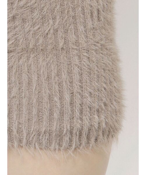 GYDA（ジェイダ）の「オフショルデザインシャギーニットワンピース（ワンピース・レディース・ベージュ/ブラック/オフホワイト・FREE）」の11枚目の写真