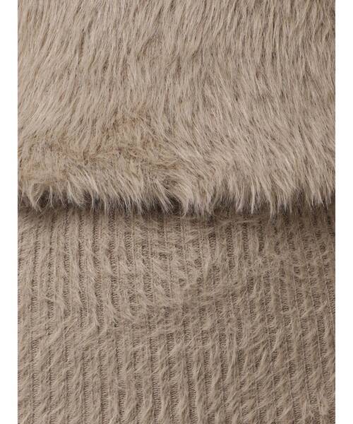 GYDA（ジェイダ）の「オフショルデザインシャギーニットワンピース（ワンピース・レディース・ベージュ/ブラック/オフホワイト・FREE）」の16枚目の写真